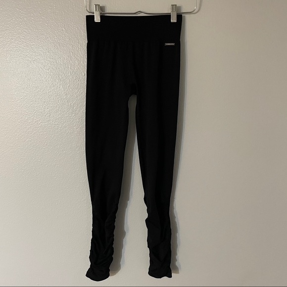 Track & Field Ruched Leggings - Picture 1 of 9